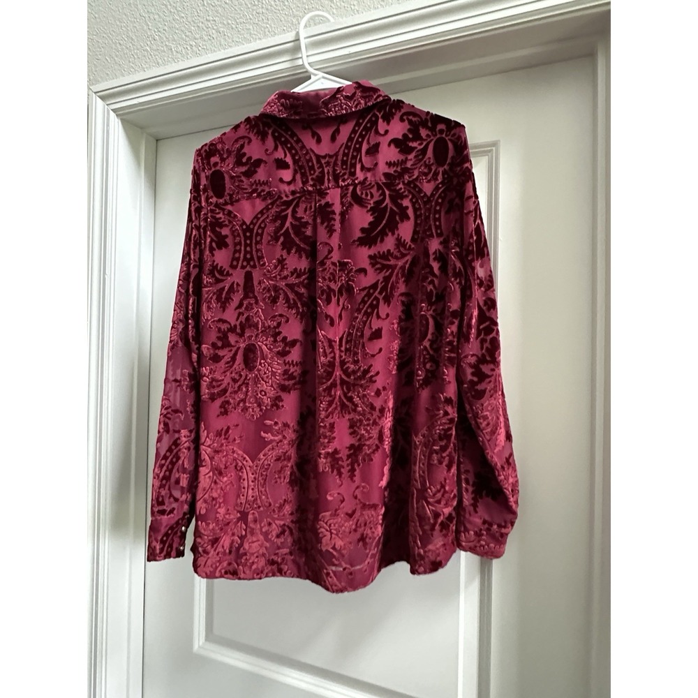 Elegant Burgundy Velvet Women's Top - Picture 2 of 7
